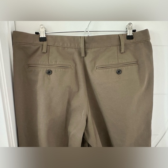 Men’s Lands' End Pants- Size: 37 Traditional Fit - Picture 3 of 7